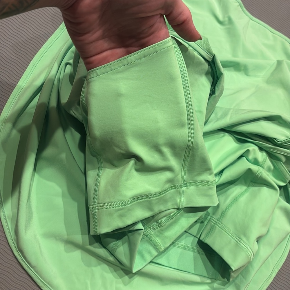 Lululemon Hotty Hot High-Rise Skirt Skort Long Scream Green Light 6 - Picture 15 of 16